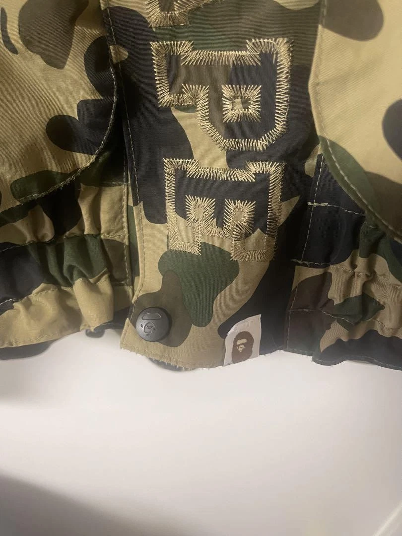 A BATHING APE (BAPE) Giacca snowboard Bape UOMO kaki mimetica taglia JP M usata in ottime condizioni