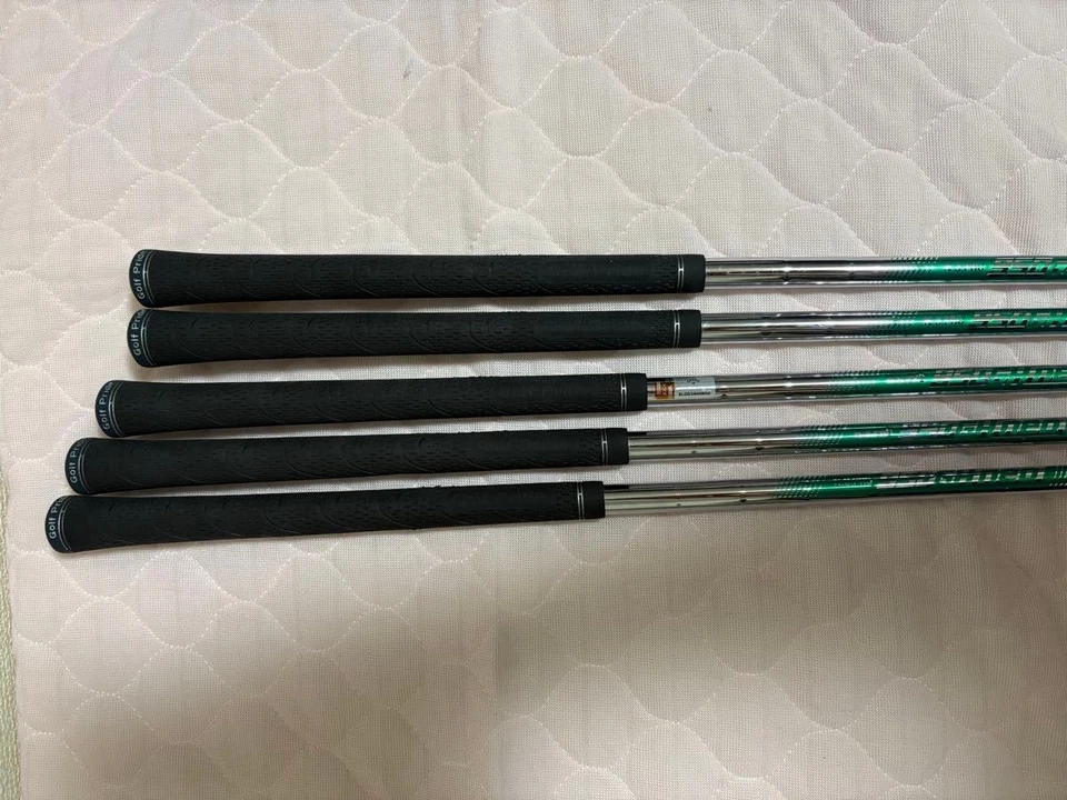 Callaway PARADYM irons #6-9,Pw(5Clubs)/NS PRO 950GH NEO/Flex:Stiff/ Iron set - Image 3 of 4