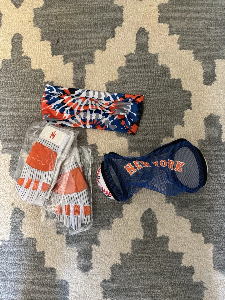 NEW YORK METS Niños Guantes de Bateo Estuche para Lápices Juego de Diadema SGA Citifield Foto 2 de 4