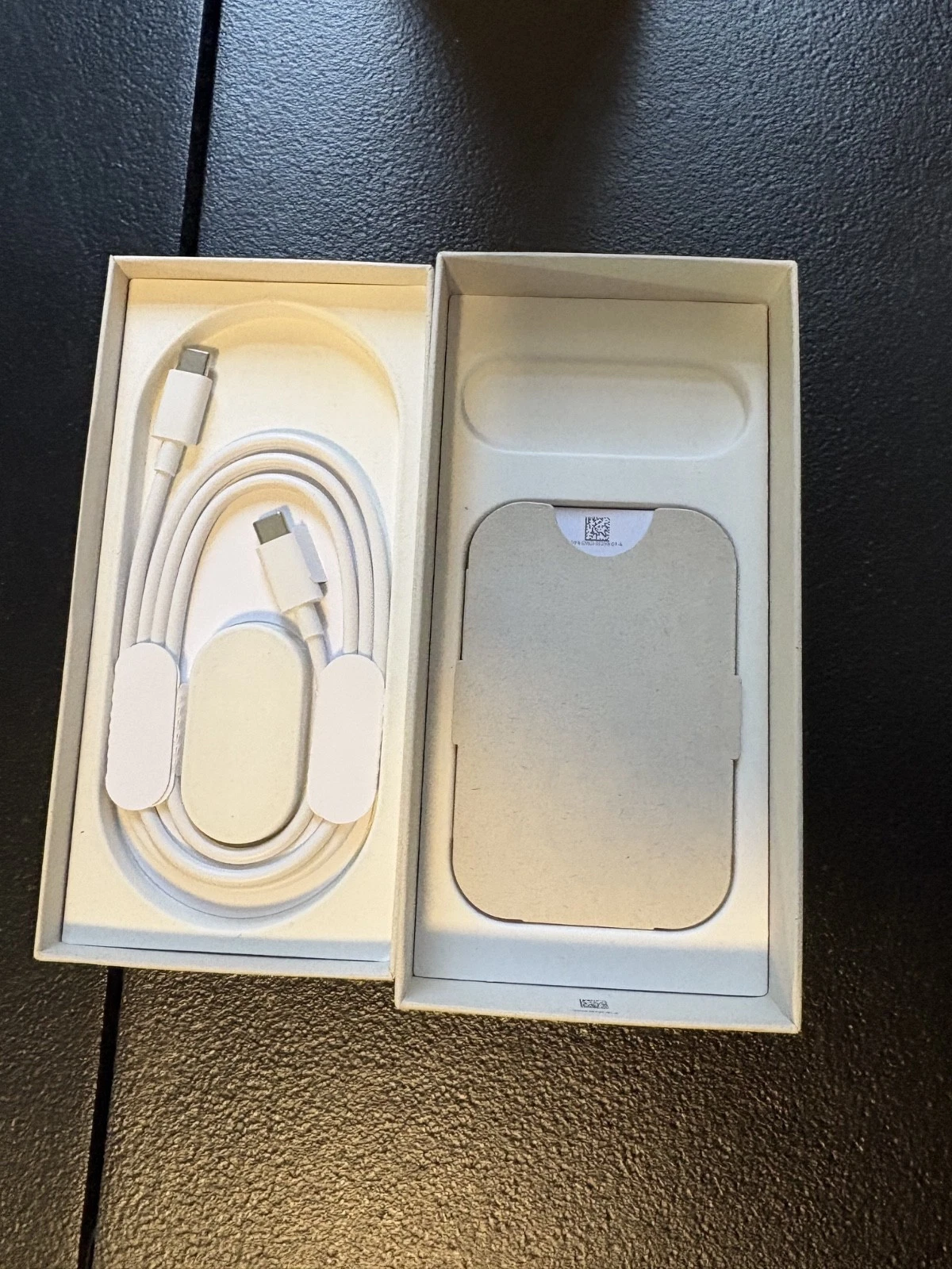 Google Pixel 9, 10 and 11 OEM PRO and XL Retail Box Empty includes OEM Cable - product detail image 3