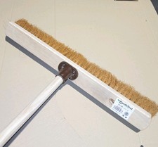 60CM SOFT BROOM WITH HANDLE HEAVY DUTY POL INSIDE BROOM HOUSE