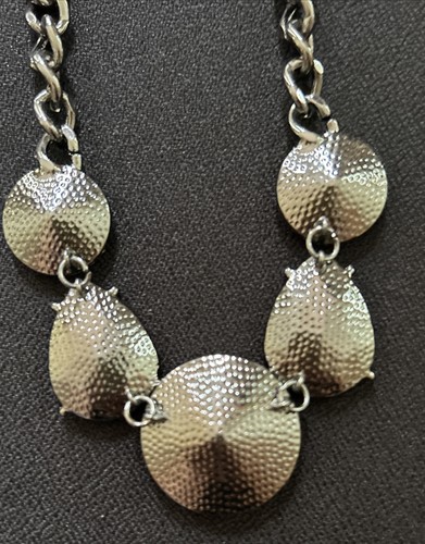NECKLACE & EARRING SET NWT STATEMENT PIECE - Picture 4 of 6