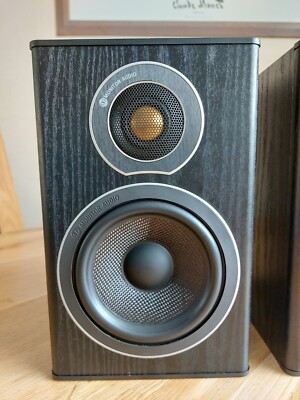 MONITOR AUDIO BRONZE 1 WN 2ホン Monitor Audio Bronze 1 HiFi Bookshelf Speakers - Carbon