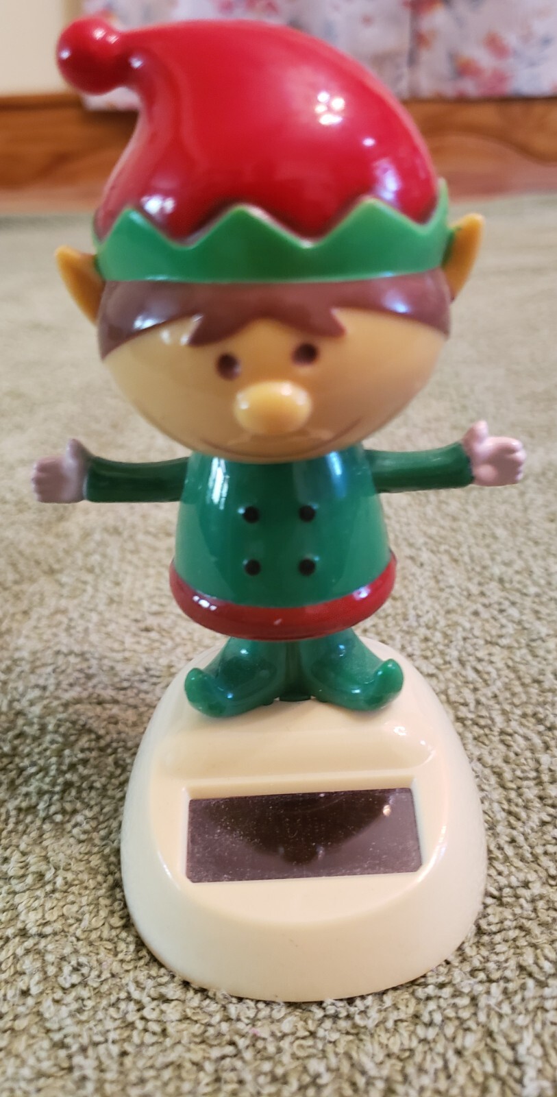 Solar Dancing Santa's Elf Bobblehead Toy Holiday Christmas Decorations