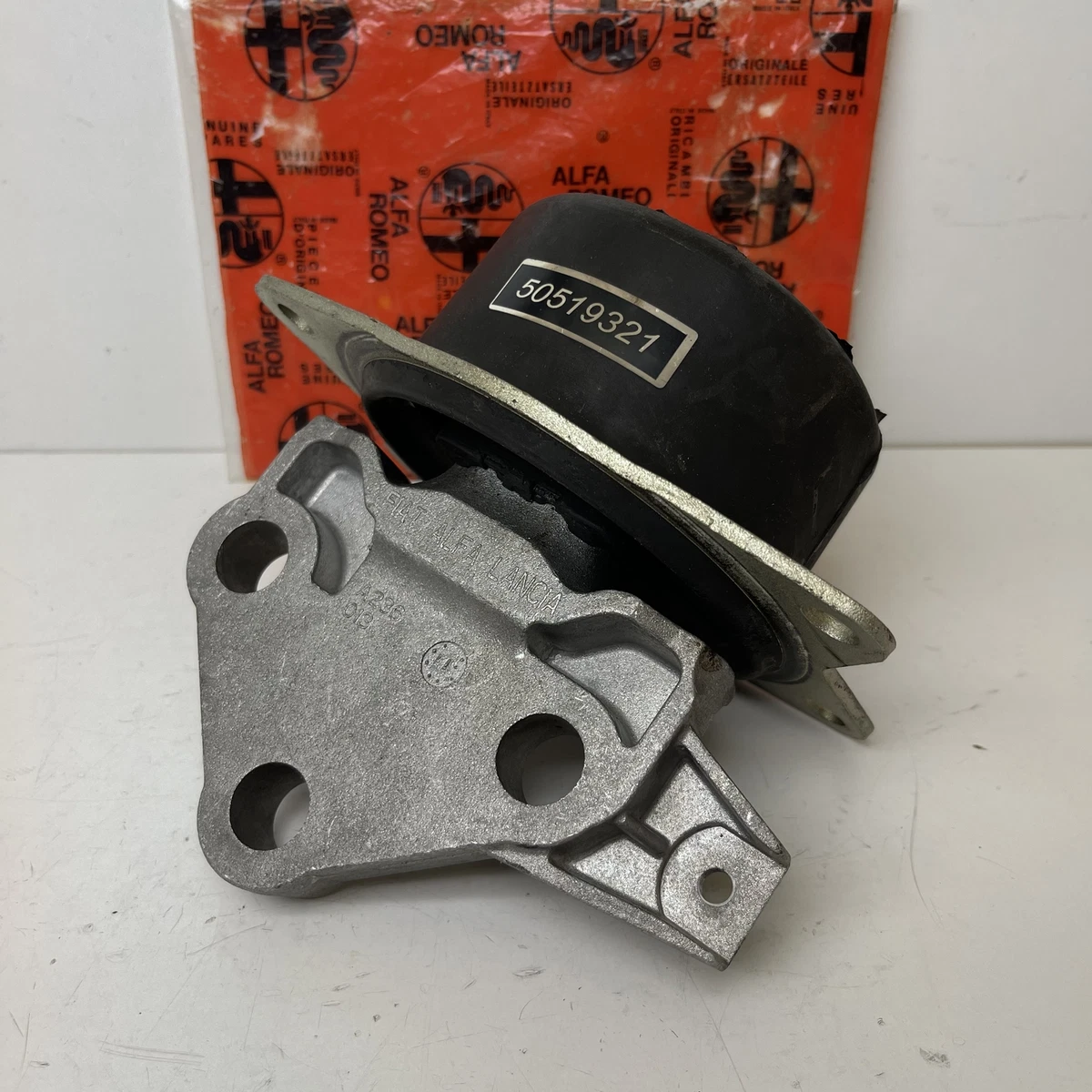 Support Suspension Engine Side Gear SX Alpha Romeo 159 Original 