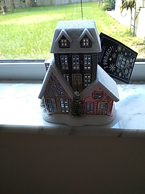 Bath & Body Works VILLAGES Christmas HOLIDAY Wallflower  PROJECTOR Plug In New-image