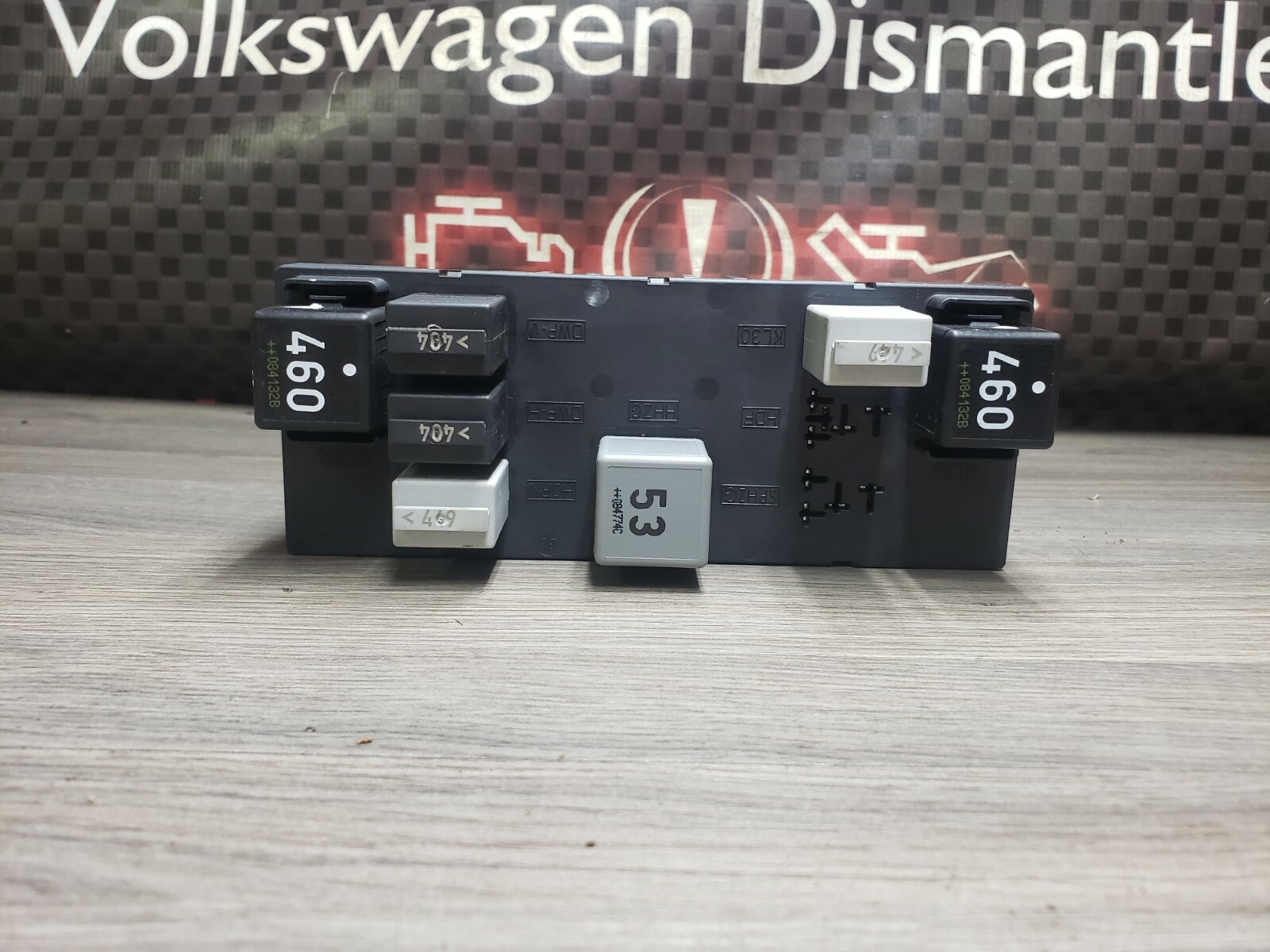 2009 Volkswagen VW Tiguan 5N BCM CCM Body Comfort Control Module Relay ...