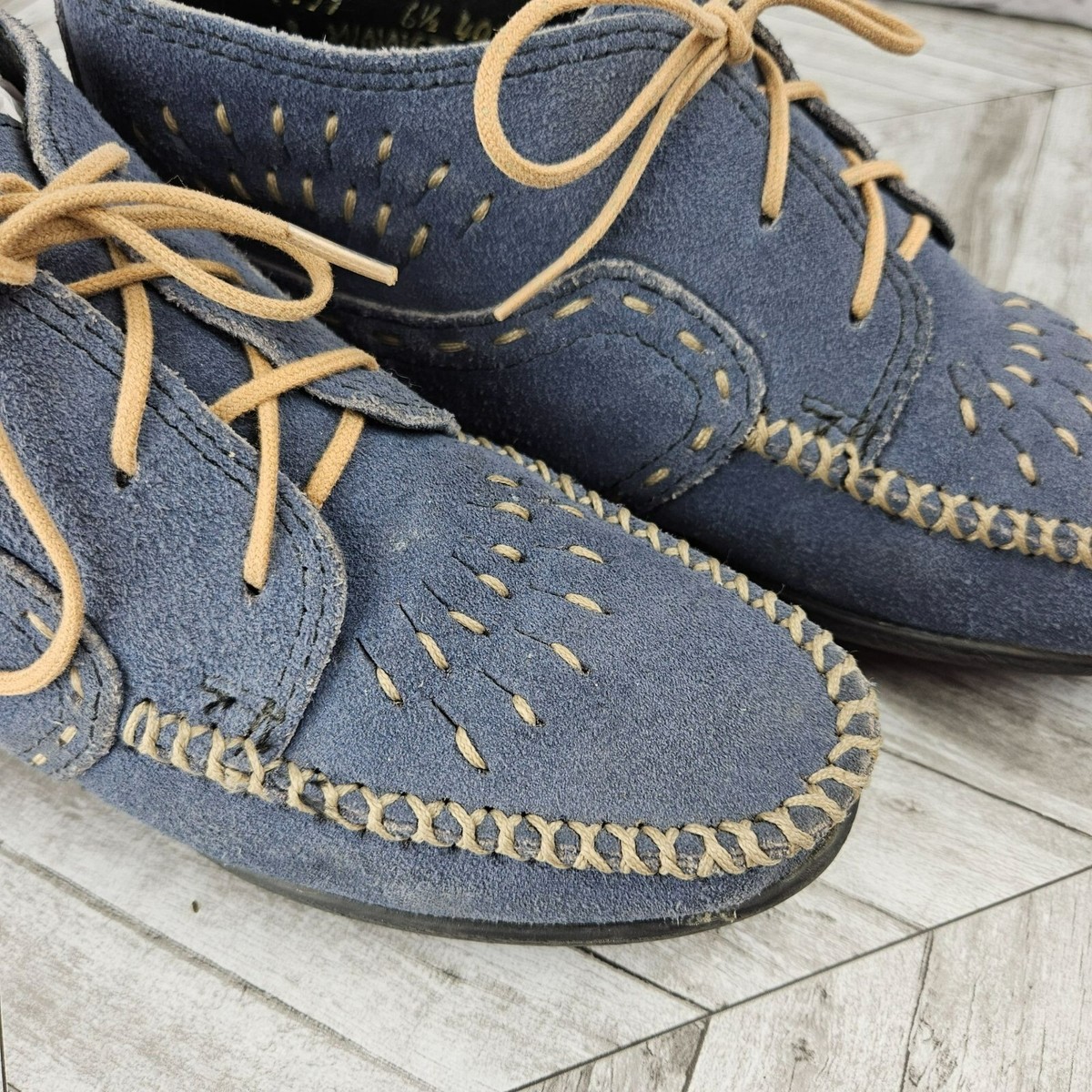 minnetonka shoes blue minnetonka moccasins