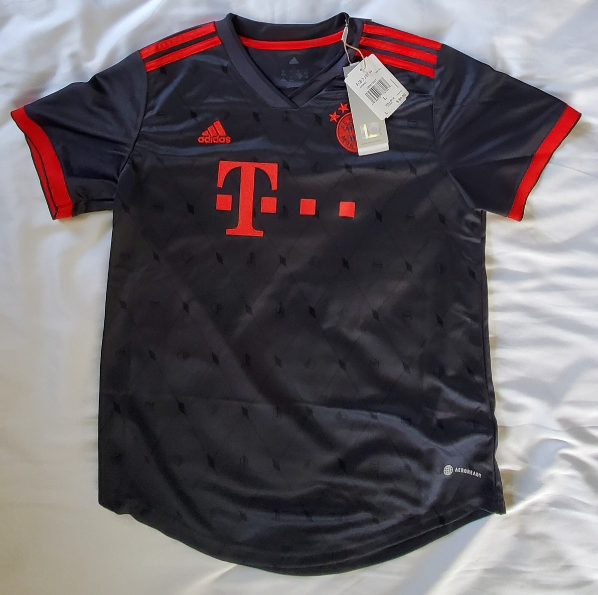 FC Bayern Munchenアディダス サッカーシャツ&パンツ上下セット黒 FC Bayern Munchenアディダス サッカーシャツ&パンツ上下セット