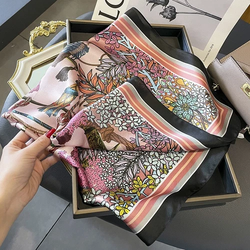 Bufanda cuadrada 100 % seda para mujer vintage rosa negro pañuelo pañuelo envolvente 68*68 cm - Imagen 6 de 6