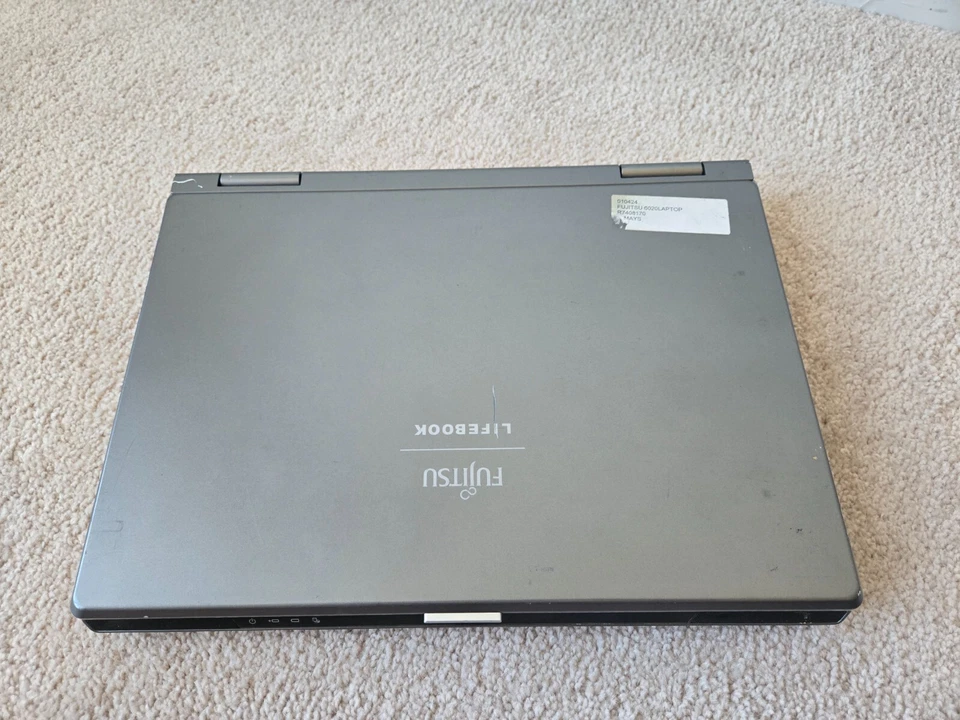 Fujitsu LifeBook A6020 15.4" Core Duo T5500@1.66GHz 2GB Ram GB SIN HDD/OS Foto 3 de 4