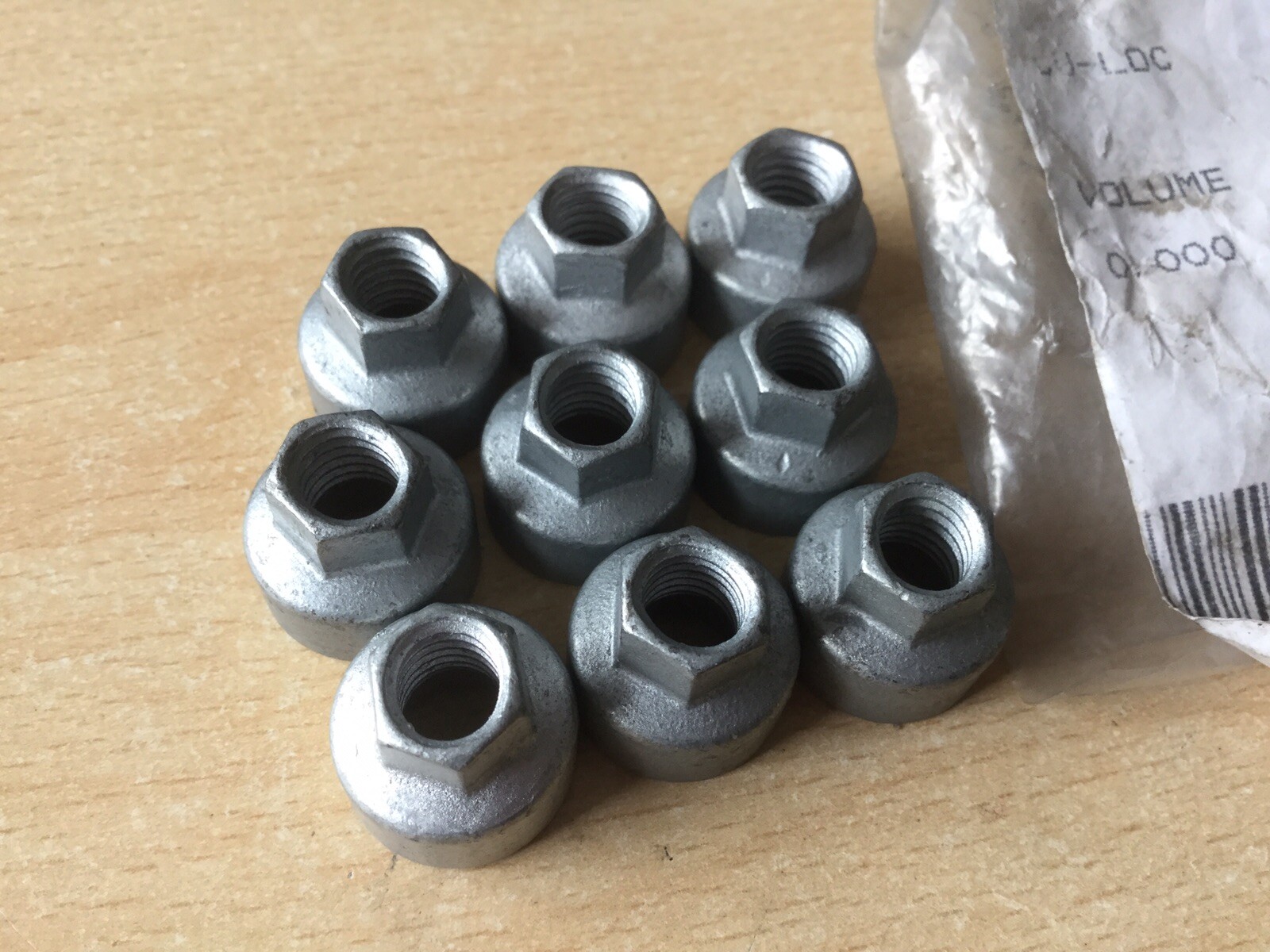 BNISB 9 GENUINE VAUXHALL ASTRA VECTRA ZAFIRA EXHAUST MANIFOLD NUTS
