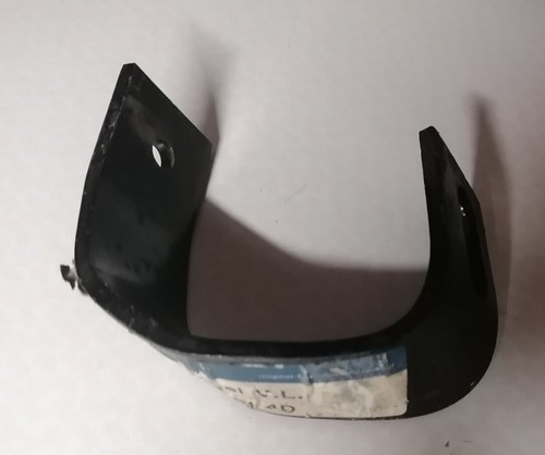 Oldtimer Mercedes W123 Coupe Stoßfänger Halter vorne li.-re. Lim.Coupe u.T-Mod. - Bild 7 von 12