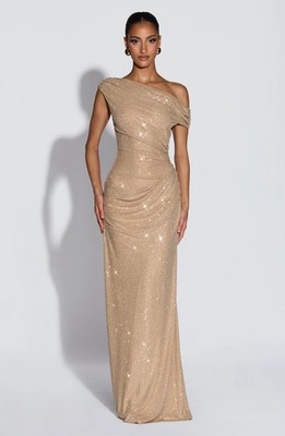 green emerald velvet dress Petra Maxi Dress main image 1