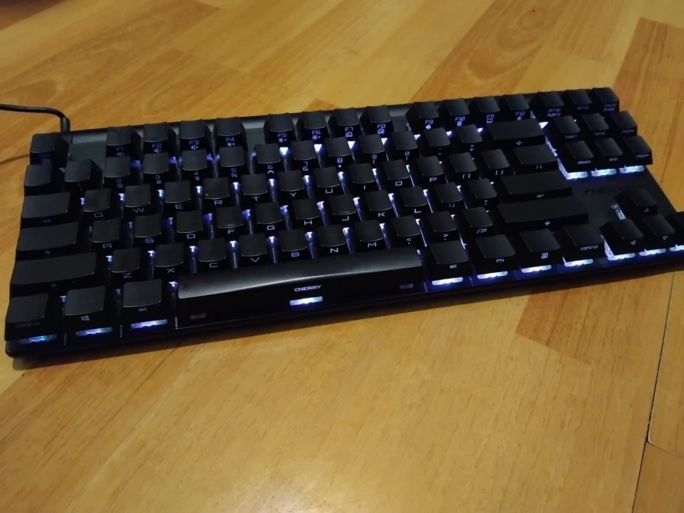Cherry MX Board 8.0 Gaming keyboard - image 3 of 4