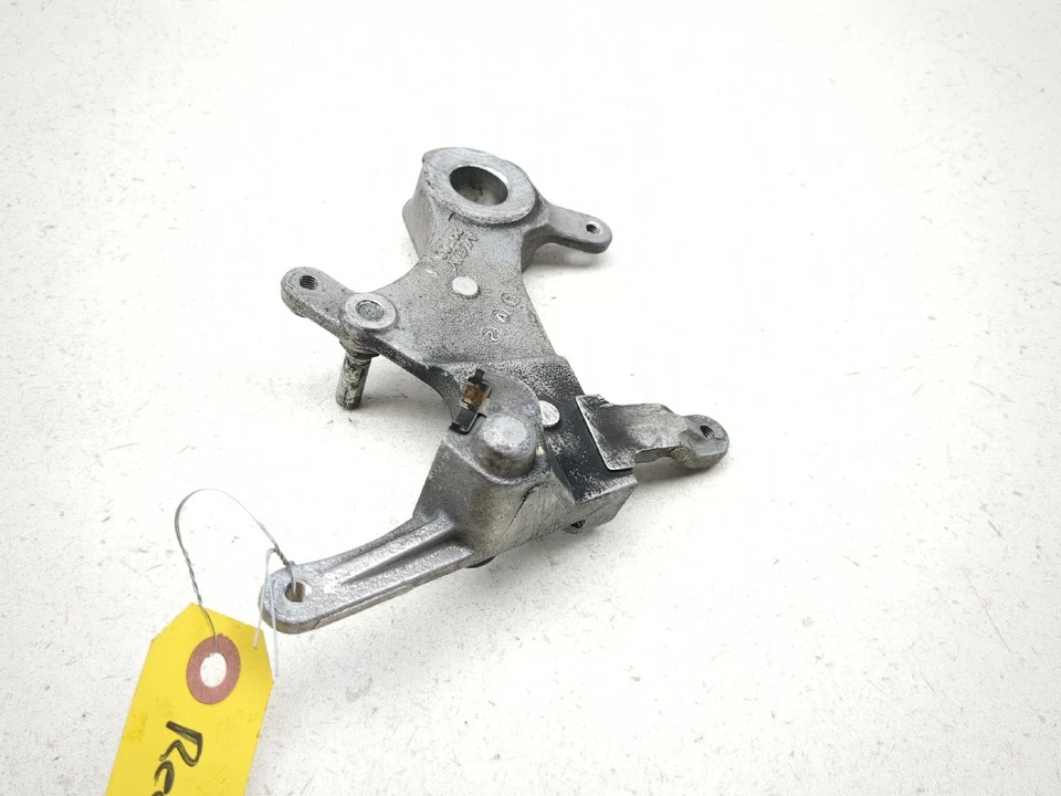 00-24 Soporte de montaje de pinza de freno trasero Suzuki DRZ400SM DRZ 400 Foto 4 de 4