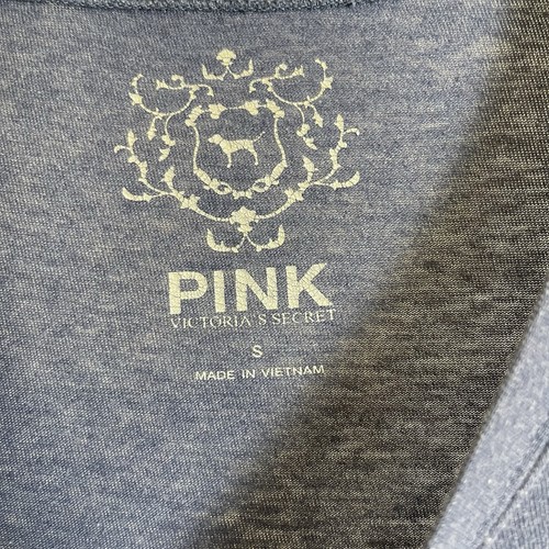 Camisa De Colección Victoria’s Secret ROSA Guitarrista Wanted Gráfico Manga Larga S - Imagen 5 de 9