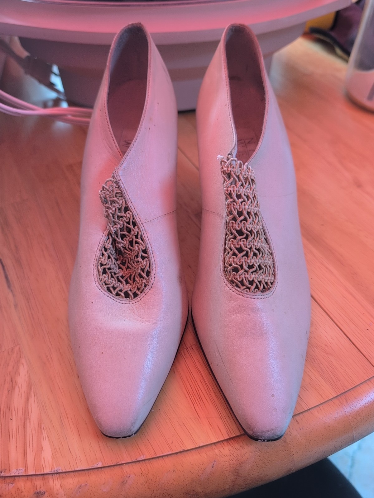 White Nine West Women's 8.5 Size Heels