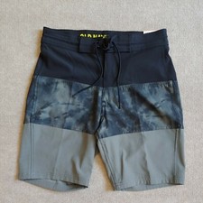 Old Navy California Built in Flex Board Shorts Mens Size 28 Multicolor NEW