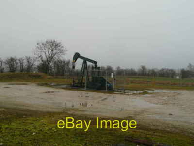 Photo 6x4 Oil well in Lincolnshire Yawthorpe This facility is situated to c2009