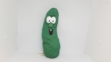 VINTAGE 1998 VEGGIETALES PLUSH  SILKY MATERIAL  LARRY THE CUCUMBER Stuffed