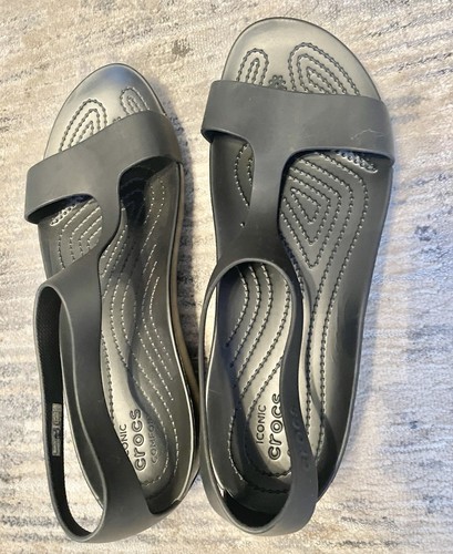 NWOB-Crocs Serena sandal black size 11 women’s T strap comfort - Picture 5 of 10