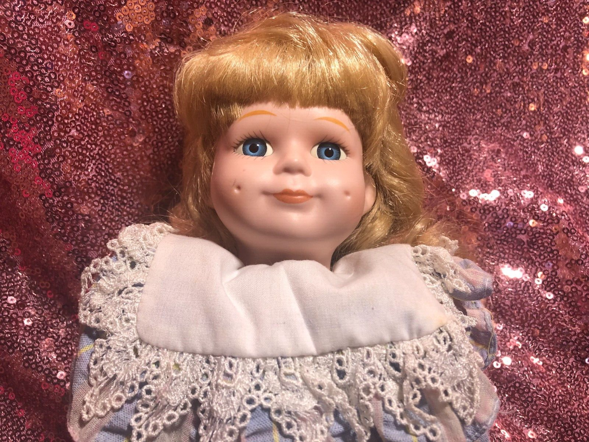 VINTAGE RARE Porcelain Doll in the box at a great Price and oh