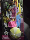 New ListingVintage 1986 Barbie Tropical Pool & Patio Set. All Pieces Accounted For