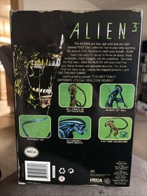 MISP NECA NES DOG ALIEN 3 XENOMORPH 8-bit Horror Movie Action Figure NIB 