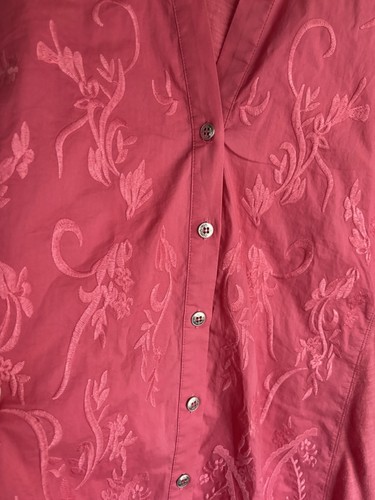 Soft Surroundings Embroidered Floral Tunic Top Size M Button Shirt Long sleeve - Picture 3 of 4