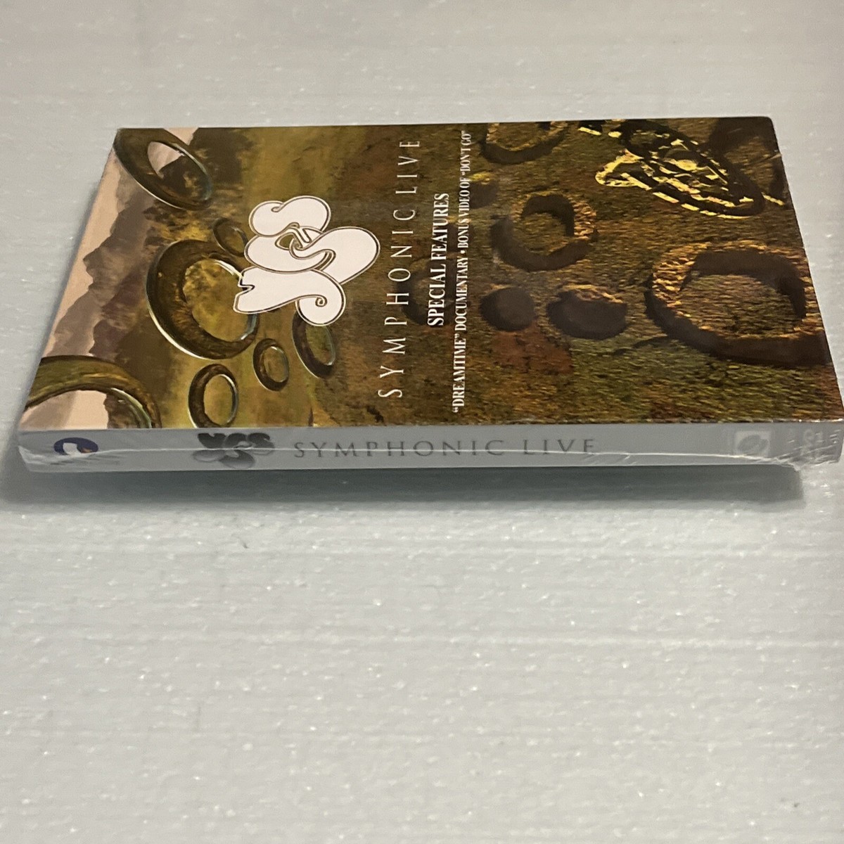 Yes: Symphonic Live (2001)  (海外版DVD) YES - Symphonic Live (DVD, 2001) JON ANDERSON STEVE HOWE