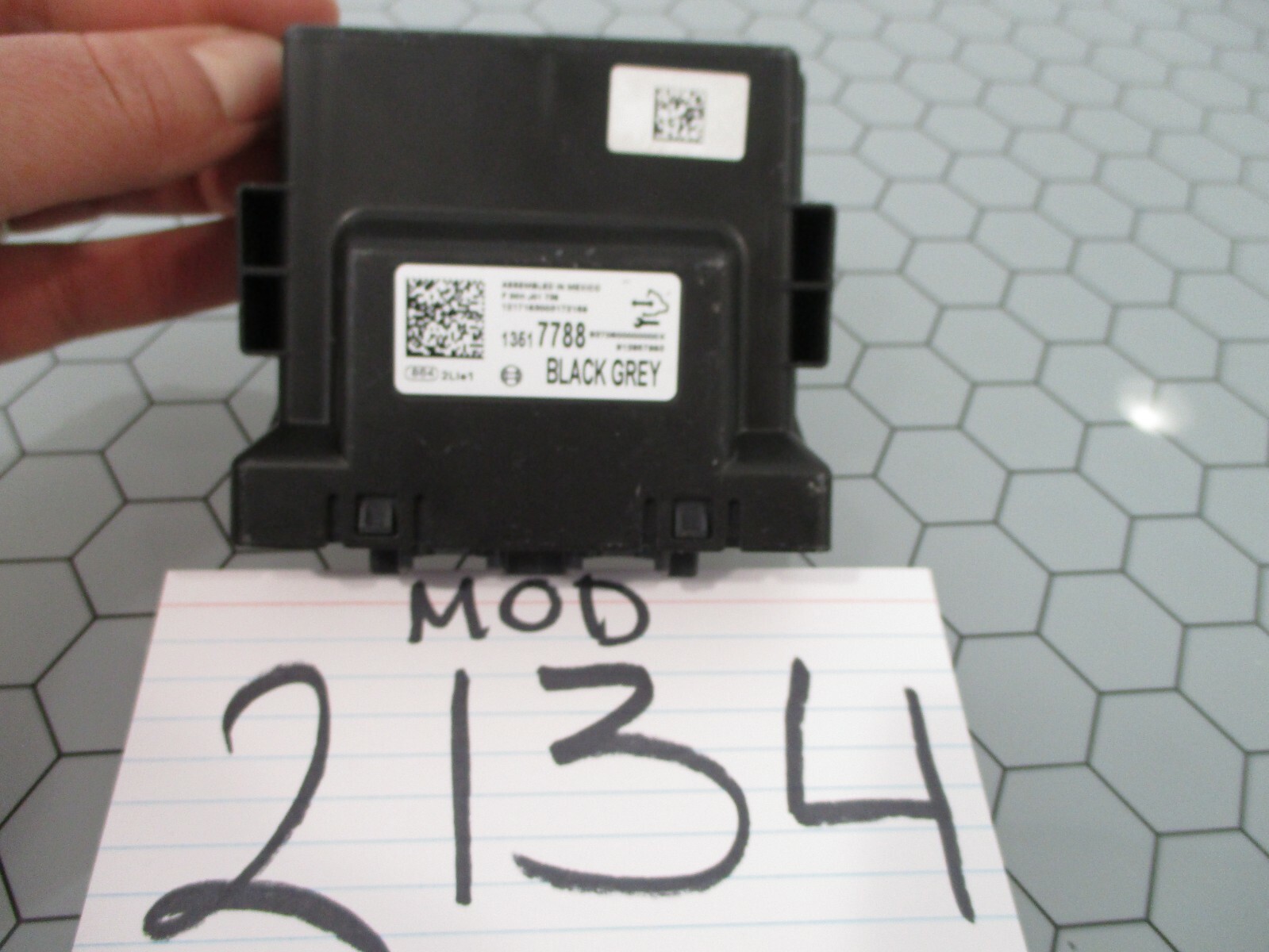 2018 Chevrolet Cruze Park Sensor Control Module Computer #2134-MOD 