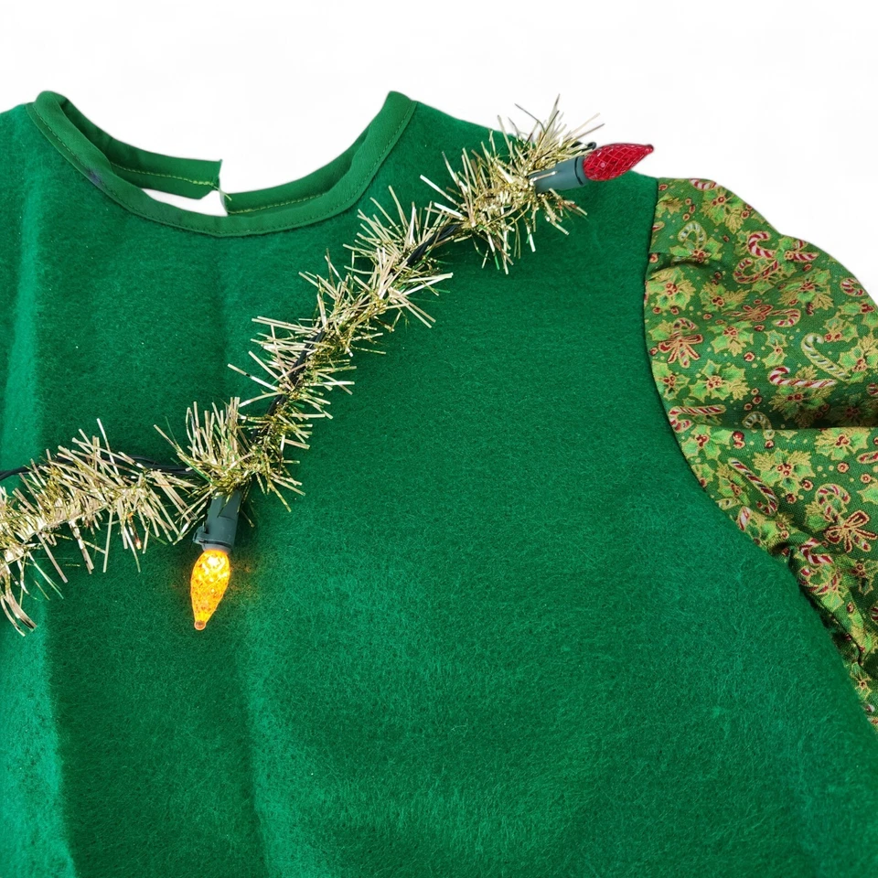 Disfraz de árbol de Navidad para niños luces medianas a batería hechas a mano con disfraces Foto 3 de 4