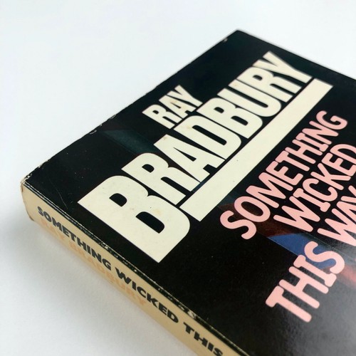 Something Wicked This Way Comes by Ray Bradbury Panther Books, 1977 - Picture 2 of 10