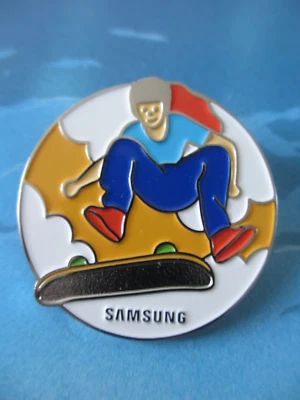 PINS PIN JEUX OLYMPIQUES JO PARIS 2024 SAMSUNG SKATE BOARD NEUF SOUS EMBALLAGE ! - Photo 1/2