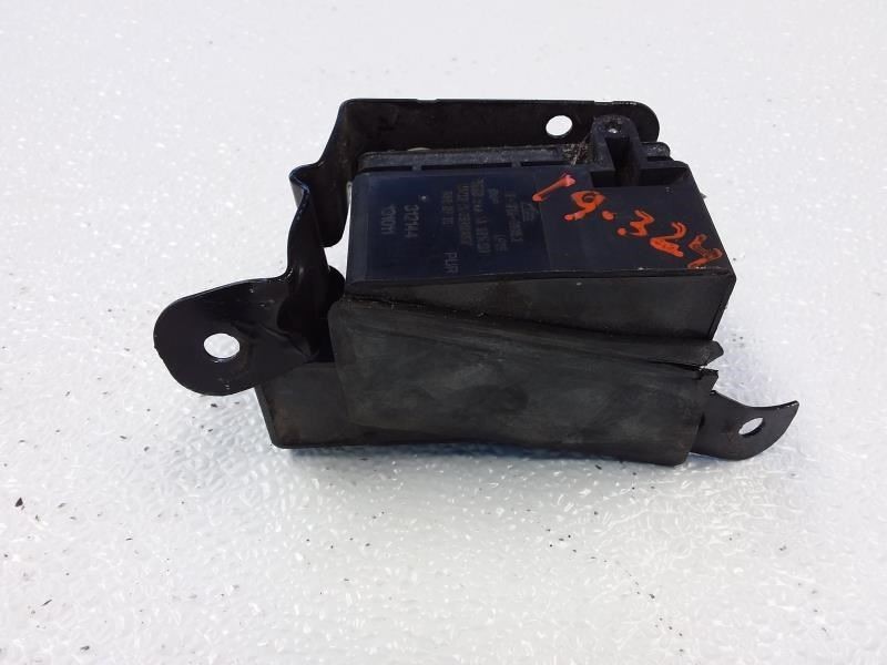 AIR CONTROL VALVE BENTLEY FLYING SPUR  2014 Suspension Compression Pump 820871