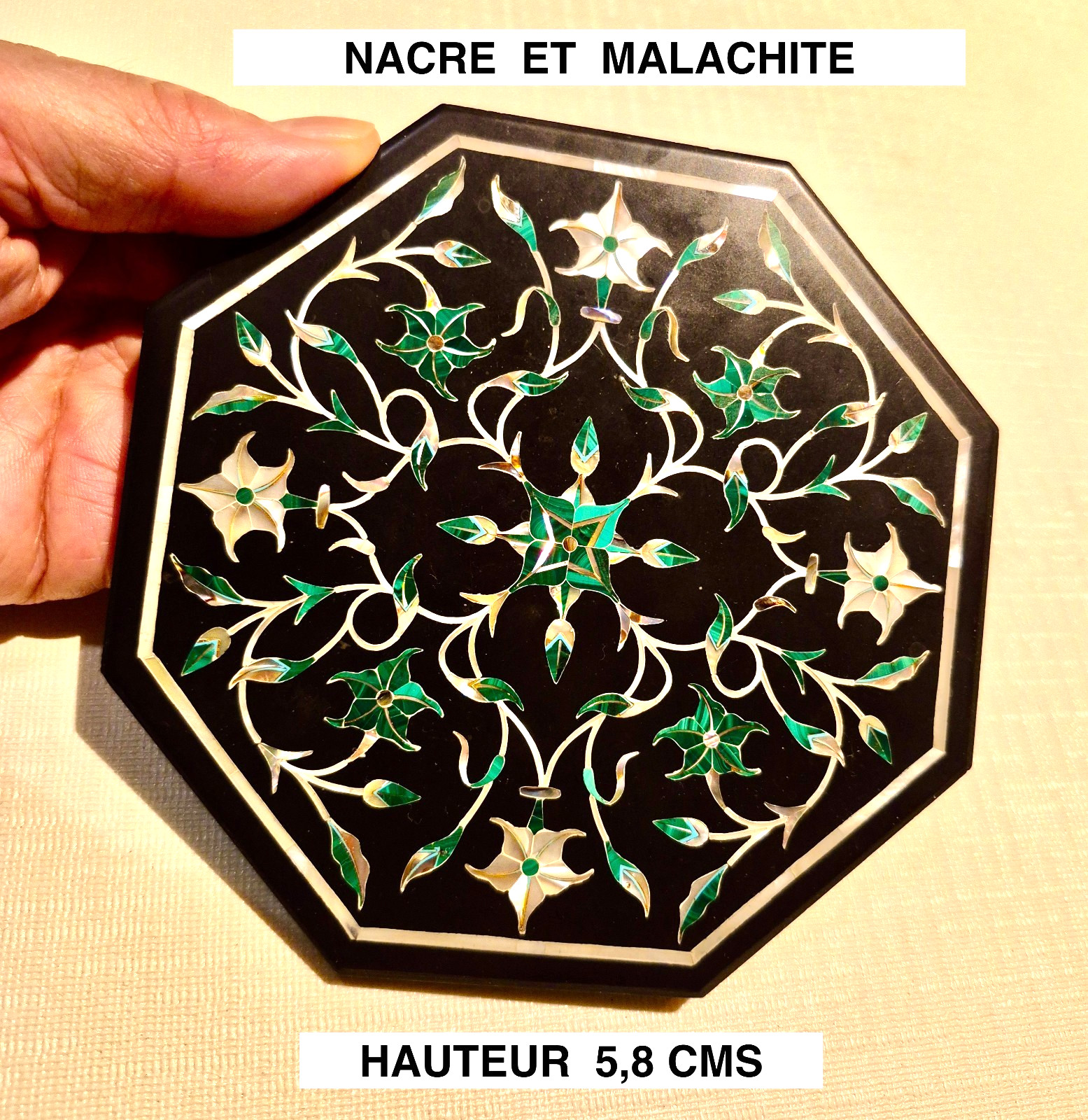 Boite à bijoux en marbre et nacre véritable d'Agra, le cadeau d'exception pour passionnés d'art