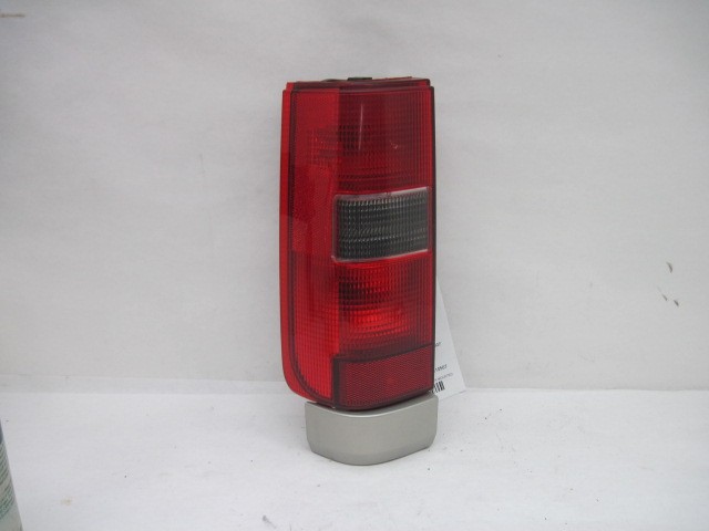 OEM-style Left Lower Tail Light Assembly for Volvo 850 C70 S70 V70 1994-2000