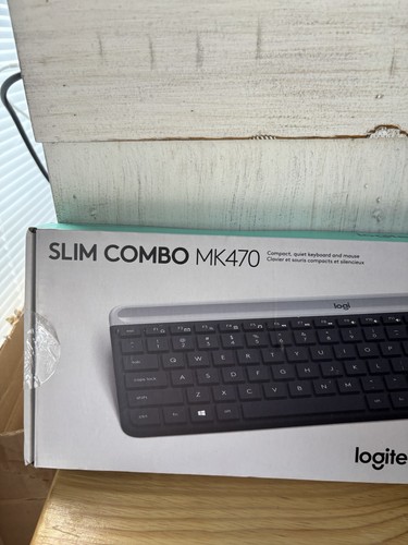 Logitech MK470 Slim Wireless Keyboard & Mouse Combo - Black And Graphite *NEW* - 第 2/5 張圖片