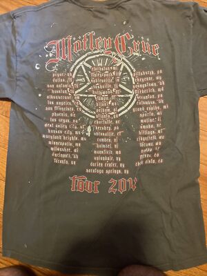 motley crue 2011 tour t-shirt large | eBay