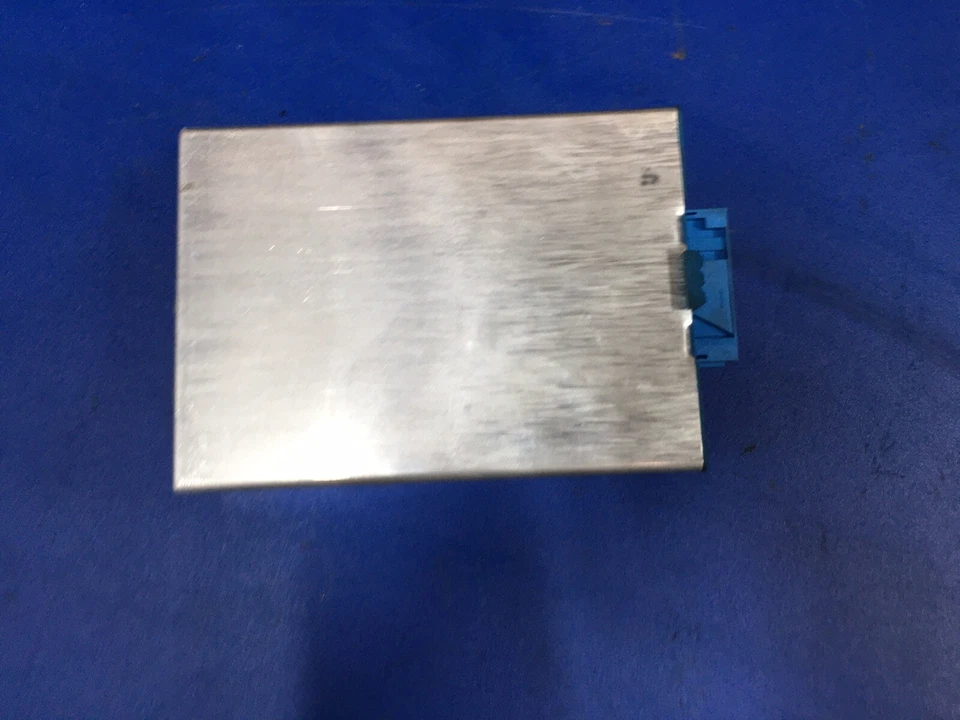 BMW Z3 E36 1996-2002 MÓDULO DE CONTROL DE CRUCERO VDO 412212011001 Foto 4 de 4