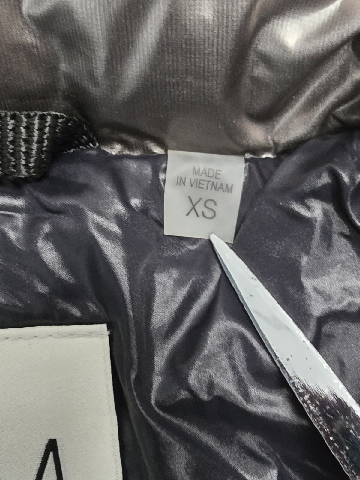 SAM. Down Puffer Jacket Size Small Metallic Grey.… - image 6