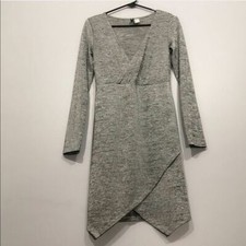 HM Dress Size 8 Sheath Deep VNeck Asymmetrical Drape Gray Long Sleeve Cocktail