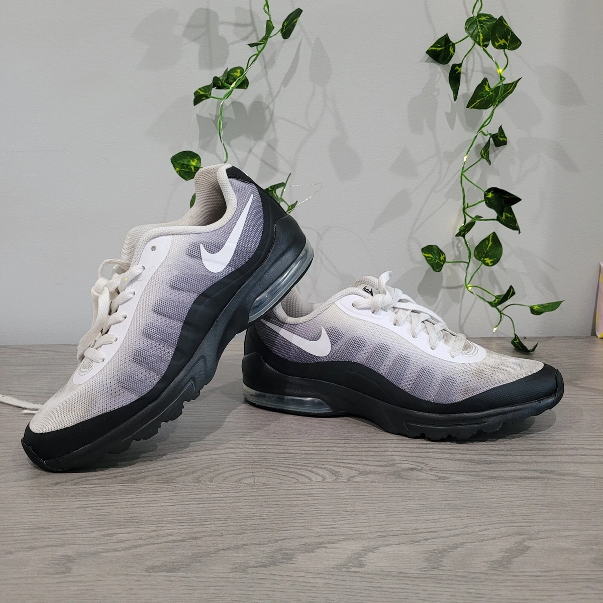 Nike Air Max Invigor Print Cool Grey for Sale | Authenticity