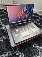 ASUS REPUBLIC OF GAMERS G712 GAMING LAPTOP - INTEL I7-10750H