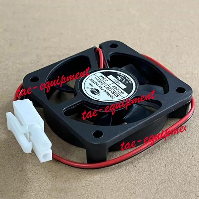1PC Brand New SINWAN SD5012PT-24H 24V 0.06A 50*50*12mm 2-pin Brushless DC Fan
