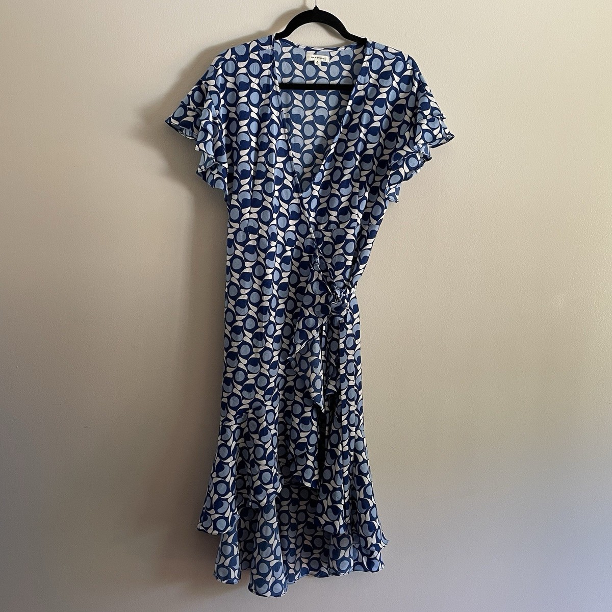 Max Studio Women S Blue Printed V-Neck Ruffle Crepe High Low Midi Wrap Dress