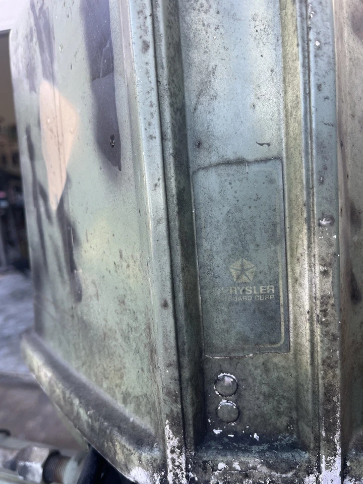 2-тактный подвесной лодочный двигатель 86 Chrysler 50 л.с. - Изображение 3 из 4