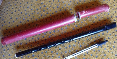 Ancienne Flûte, Pipeau en Bakélite ou Celluloid "Hercule " Paris 60gr debut XX°s - Photo 1/4