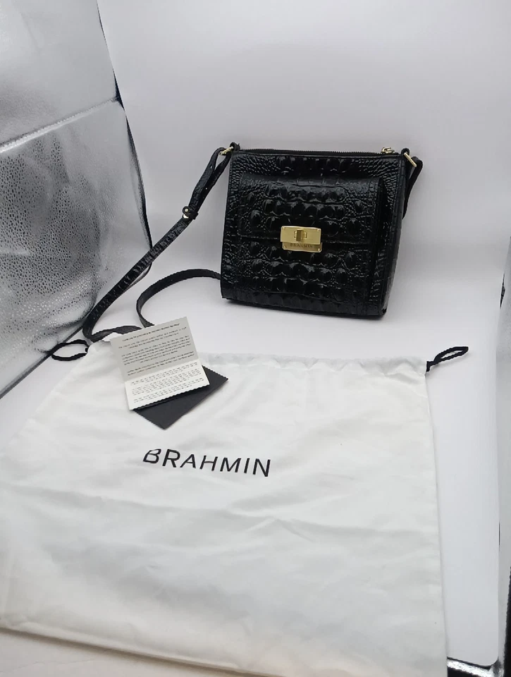 bandolera brahmin negra Foto 3 de 4